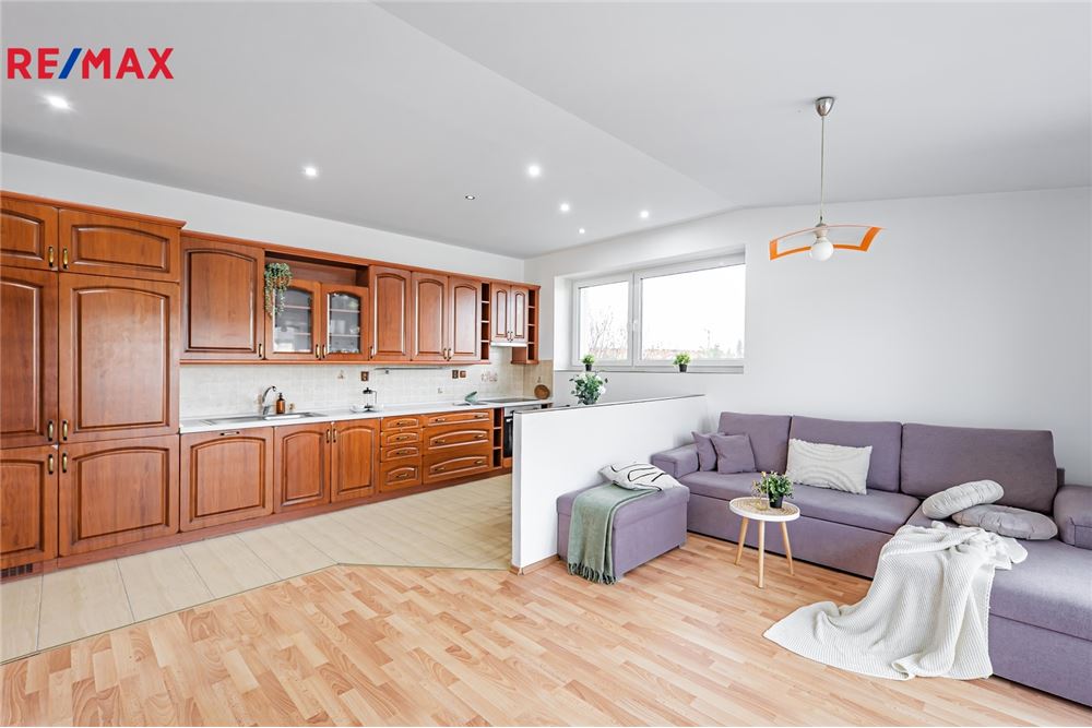 Residential - Condo/Apartment - Jesenice, Stredocesky region - Czech Republic - 4 - 29288084-486