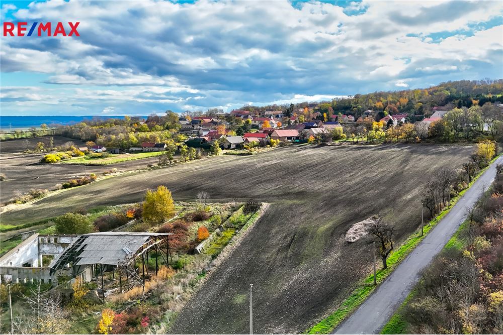 Commercial - Land - Chožov, Ústí nad Labem region - Czech Republic - 12 - 29288172-5