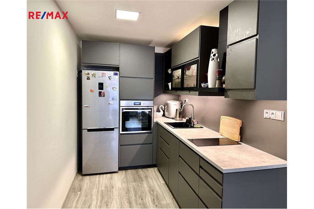 Wohnung - Wohnung - Praha 3, hl. m. Praha - Czech Republic - 3 - 29234019-802