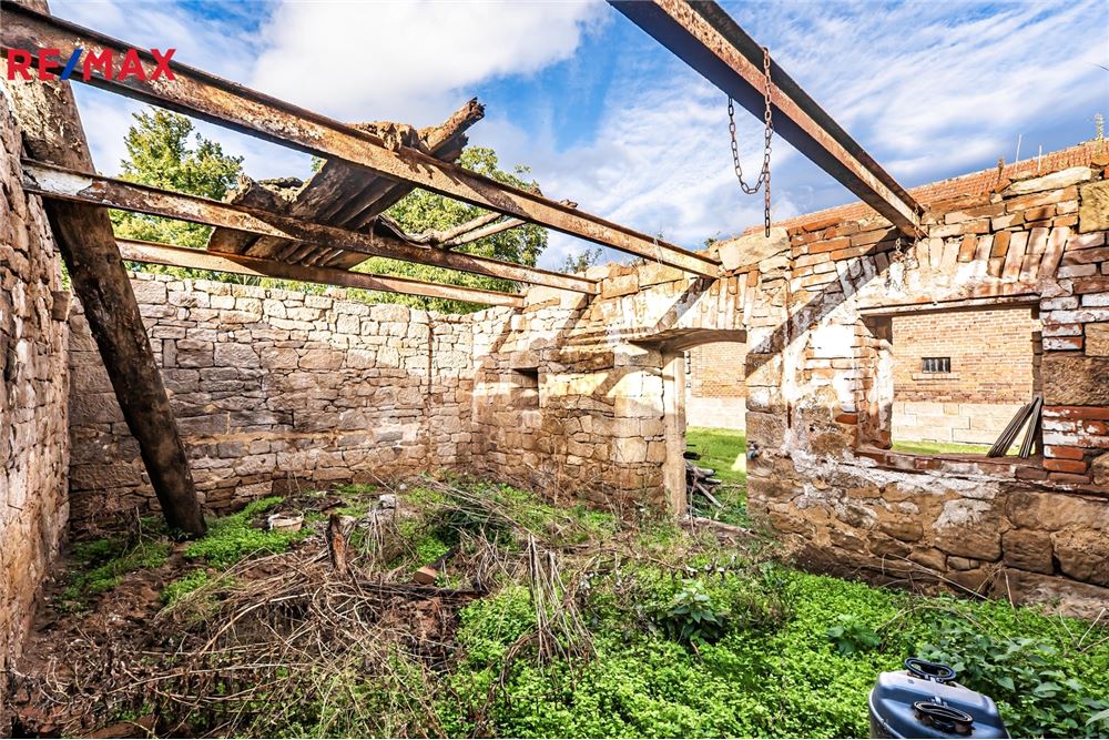 Commercial - Land - Ostroměř, Hradec Králové region - Czech Republic - 6 - 29288165-4