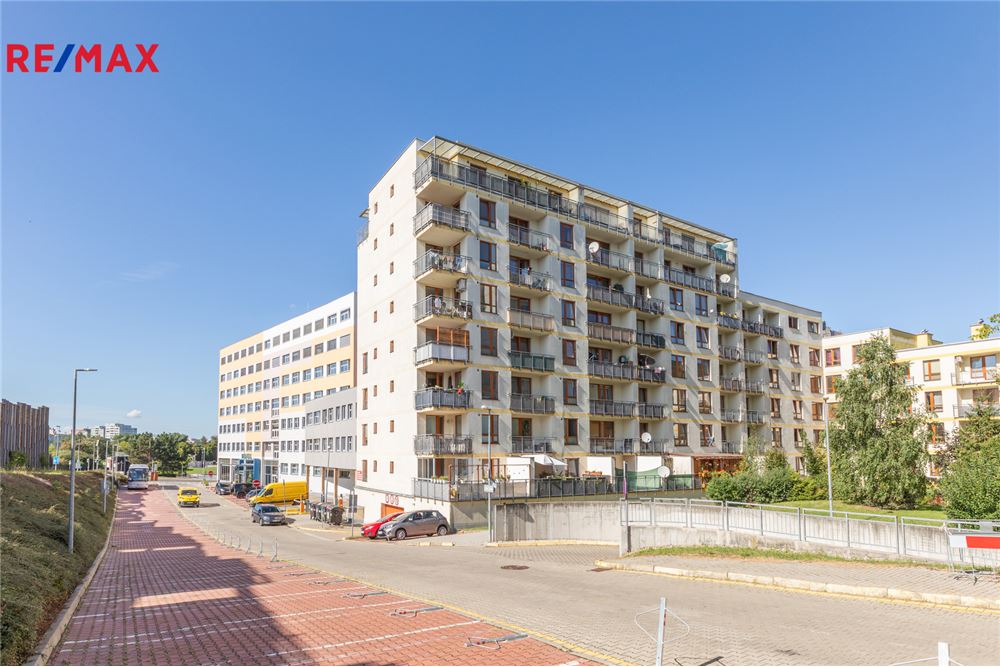 Residenziale - Appartamento - Praha 4, hl. m. Praha - Czech Republic - 2 - 29234029-388