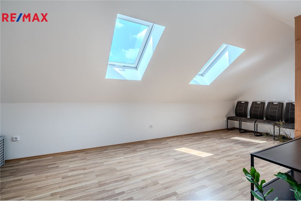 Residential - House - Oponešice, Vysocina region - Czech Republic - 34 - 29229012-94