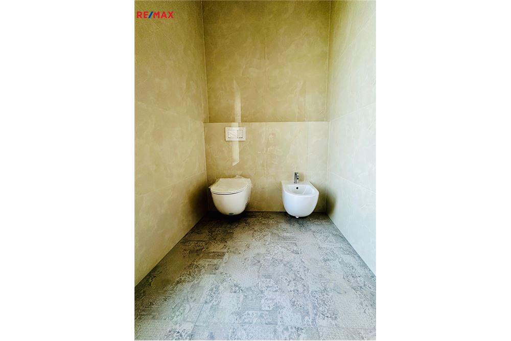 Residential - Condo/Apartment - Velká Bíteš, Vysocina region - Czech Republic - 9 - 29229009-96