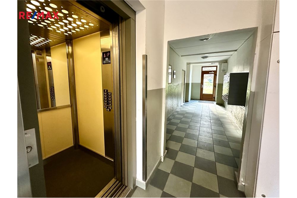 Residenziale - Appartamento - Praha 4, hl. m. Praha - Czech Republic - 24 - 29234019-796