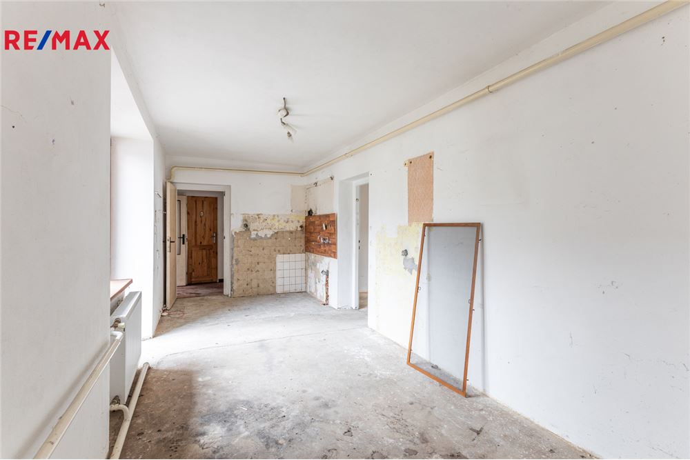 Prédio Habitacional - Casa - Hostomice, Středočeský kraj - Czech Republic - 17 - 29234029-380