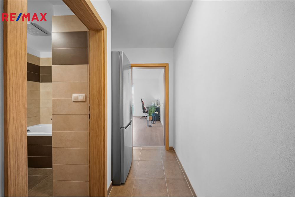 Prédio Habitacional - Apartamento - Hostivice, Středočeský kraj - Czech Republic - 7 - 29234029-385