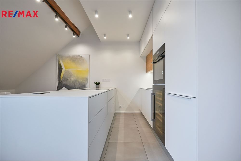 Wohnung - Wohnung - Praha 7, hl. m. Praha - Czech Republic - 5 - 29234019-797