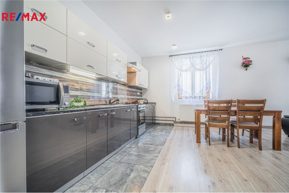 Residential - House - Kladno, Stredocesky region - Czech Republic - 19 - 29288171-6