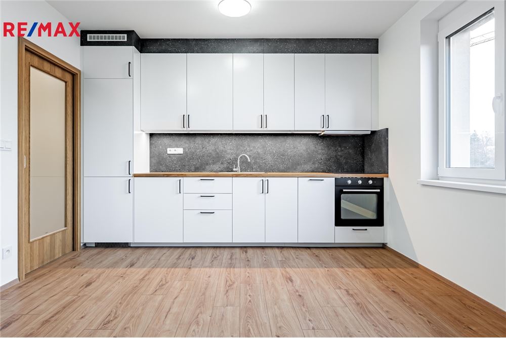 Residential - Condo/Apartment - Liberec, Liberec region - Czech Republic - 2 - 29288084-490