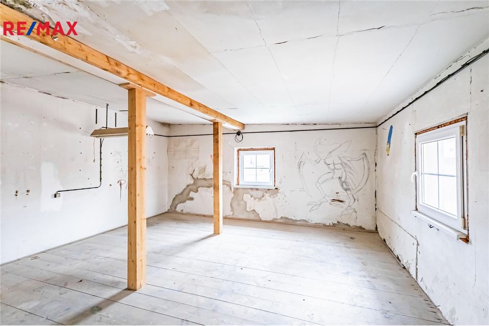 Commercial - Apartment Building - Rumburk, Ústí nad Labem region - Czech Republic - 30 - 29288148-30