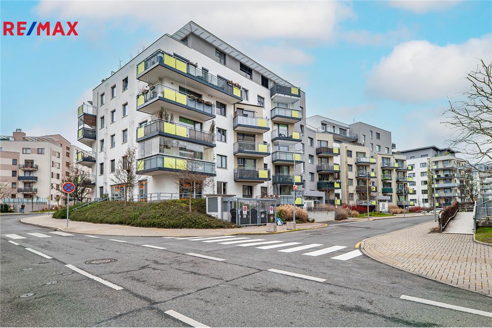 Commercial - Warehouse - Prague 10, City of Prague - Czech Republic - 1 - 29288163-16