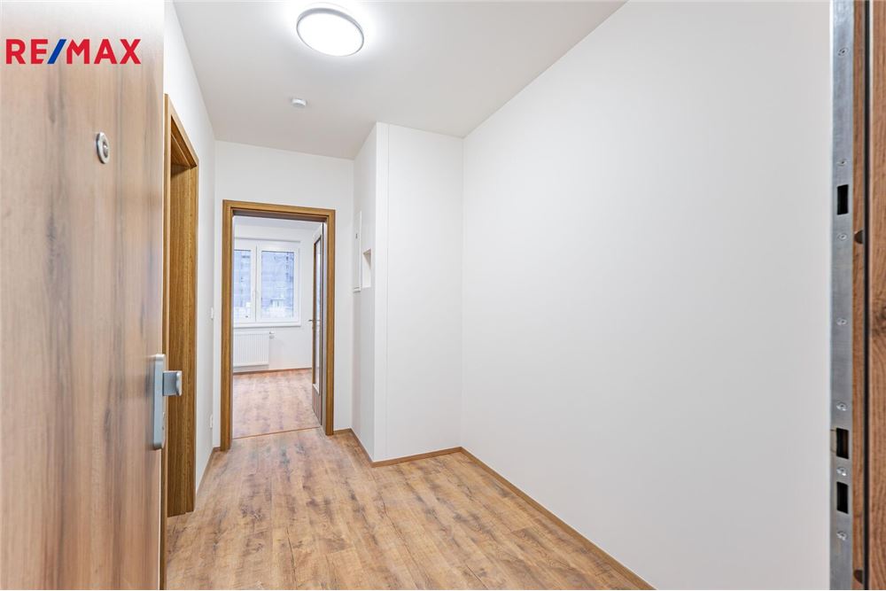 Residenziale - Appartamento - Liberec, Liberecký kraj - Czech Republic - 5 - 29288084-498