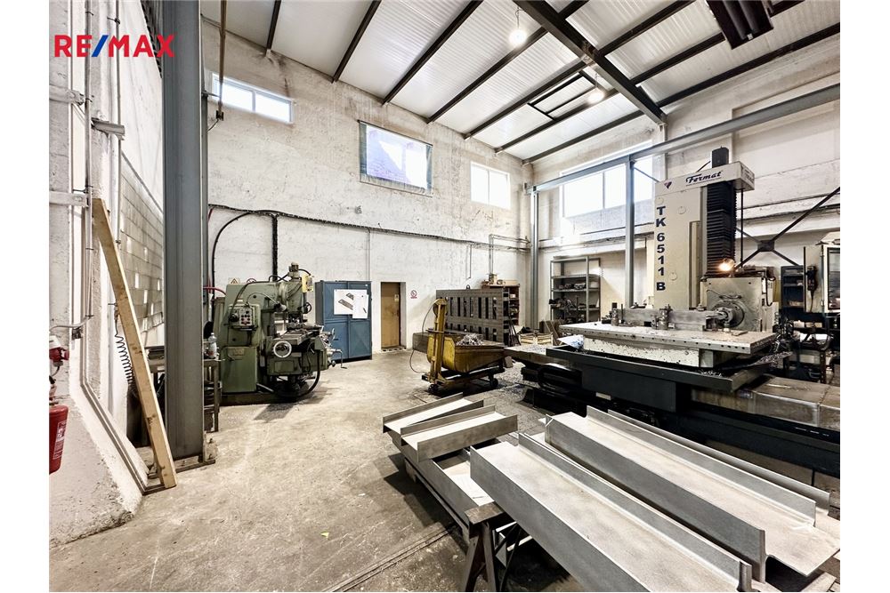 מסחרי - לתעשייה - Cheb, Karlovarský kraj - Czech Republic - 8 - 293441001-33