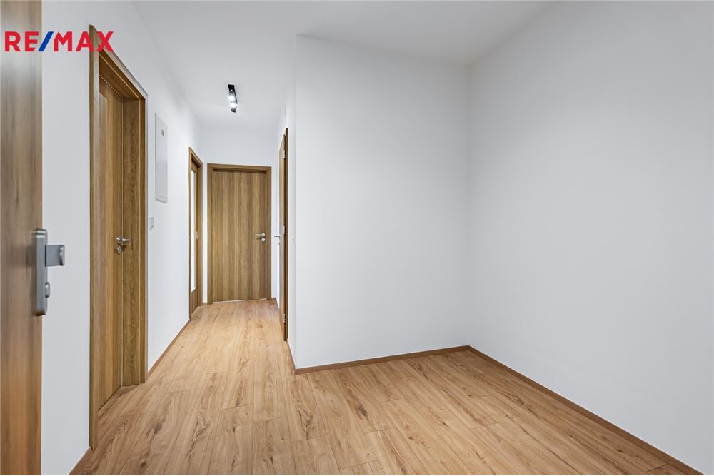 Residential - Condo/Apartment - Liberec, Liberec region - Czech Republic - 8 - 29288084-490