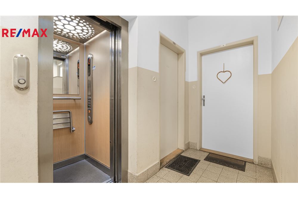 Residential - Condo/Apartment - Prague 1, City of Prague - Czech Republic - 13 - 29288082-155