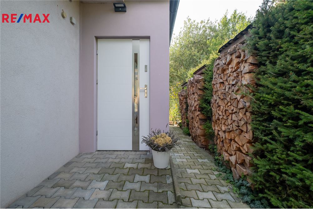 Residential - Condo/Apartment - Květnice, Stredocesky region - Czech Republic - 13 - 29288106-134