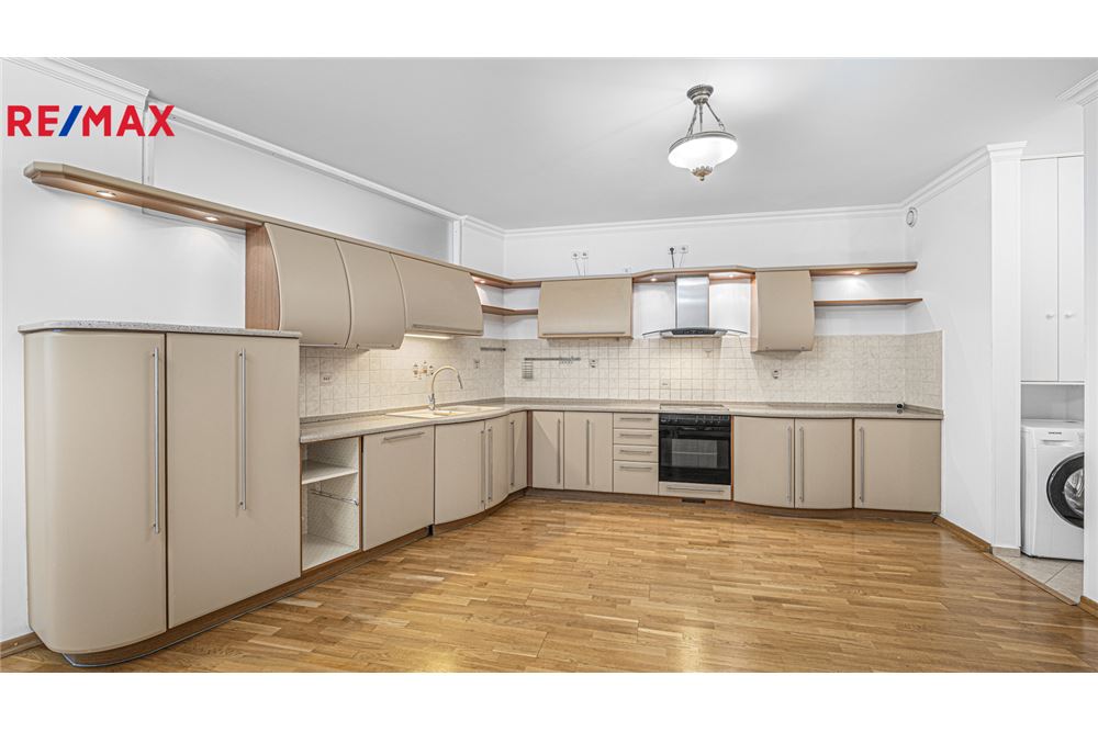 Residential - Condo/Apartment - Prague 6, City of Prague - Czech Republic - 2 - 29288134-112