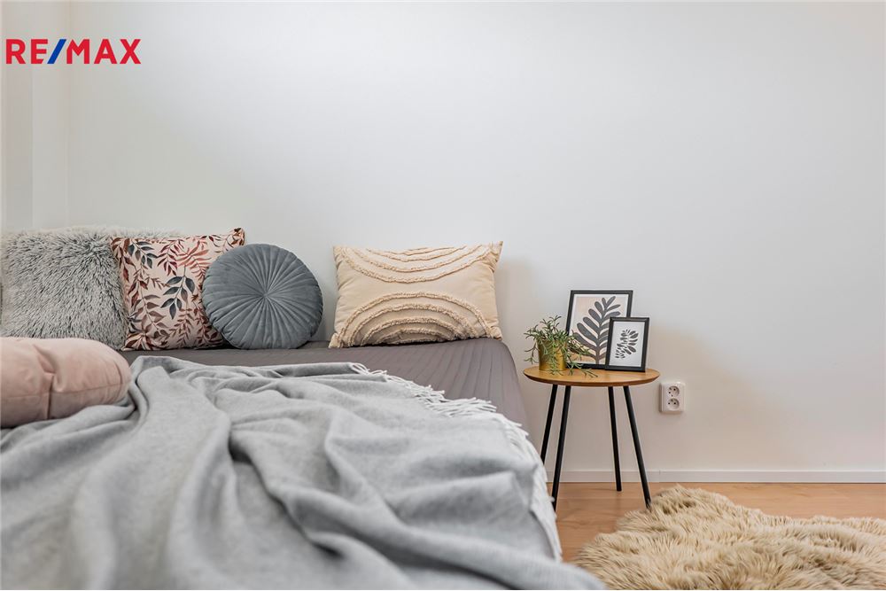 Residential - Condo/Apartment - Prague 4, City of Prague - Czech Republic - 7 - 29288067-82