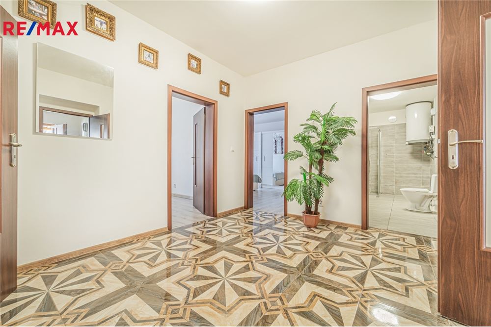 Residential - House - Kladno, Stredocesky region - Czech Republic - 7 - 29288171-6