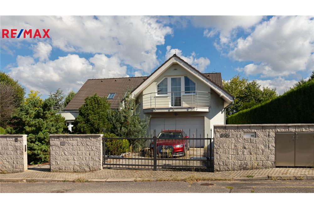 Residential - House - Jesenice, Stredocesky region - Czech Republic - 4 - 29288138-66