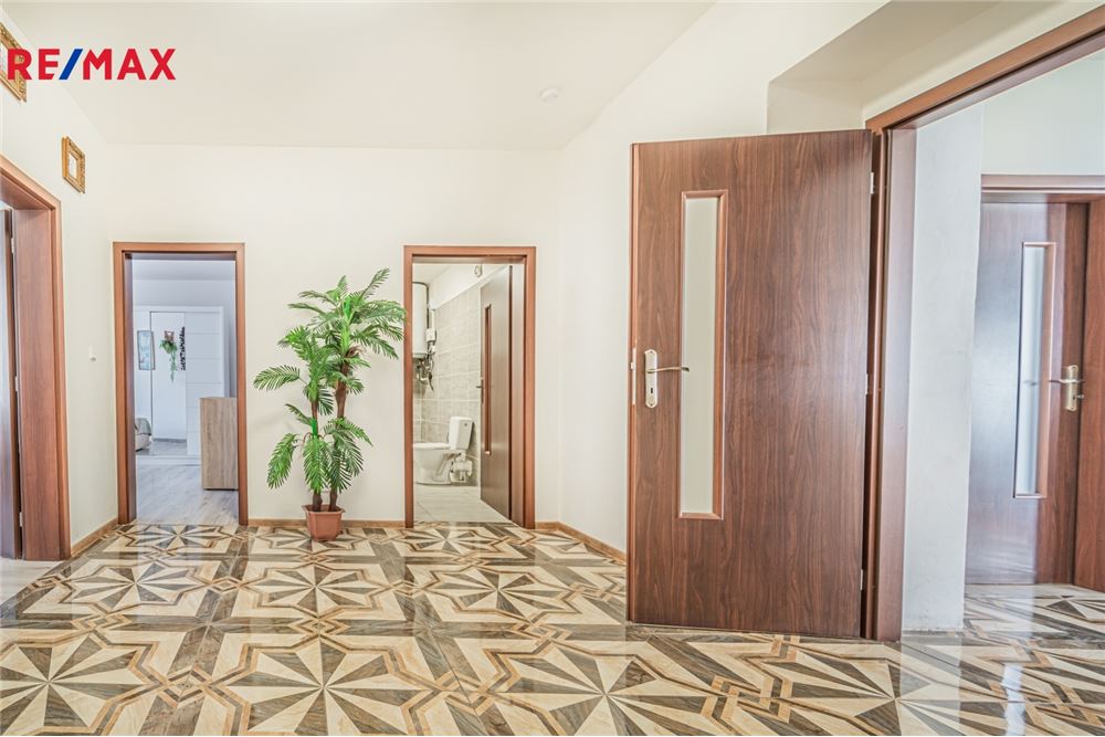 Residential - House - Kladno, Stredocesky region - Czech Republic - 20 - 29288171-6