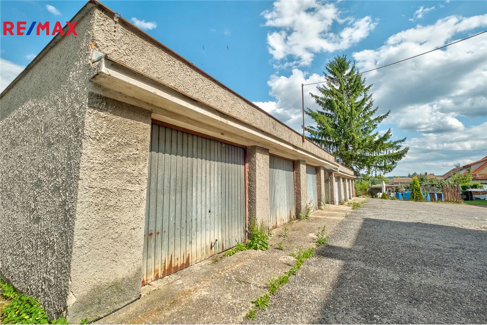 Residential - Condo/Apartment - Tlustice, Stredocesky region - Czech Republic - 25 - 29288132-68