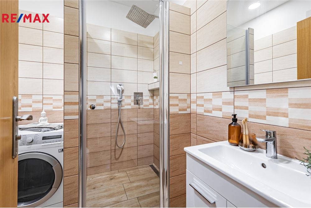 Residential - Condo/Apartment - Jesenice, Stredocesky region - Czech Republic - 6 - 29288084-486