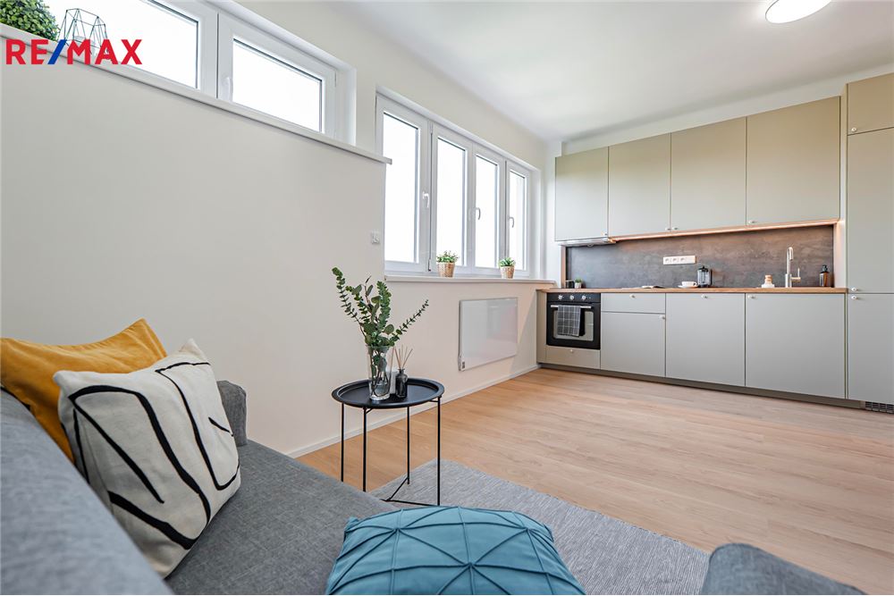 Residential - Condo/Apartment - Prague 4, City of Prague - Czech Republic - 4 - 29288067-82