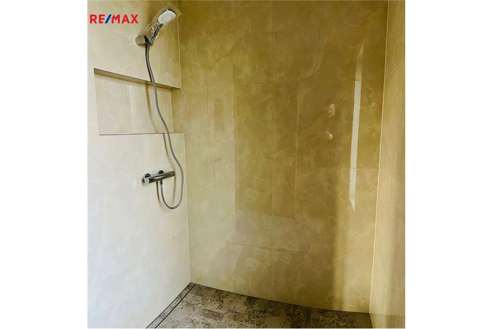 Residential - Condo/Apartment - Velká Bíteš, Vysocina region - Czech Republic - 3 - 29229009-96