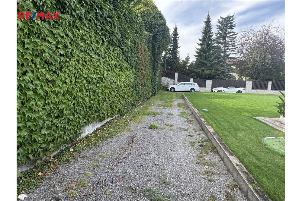 वाणिज्यिक - भूमि - Kladno, Středočeský kraj - Czech Republic - 14 - 29309064-182