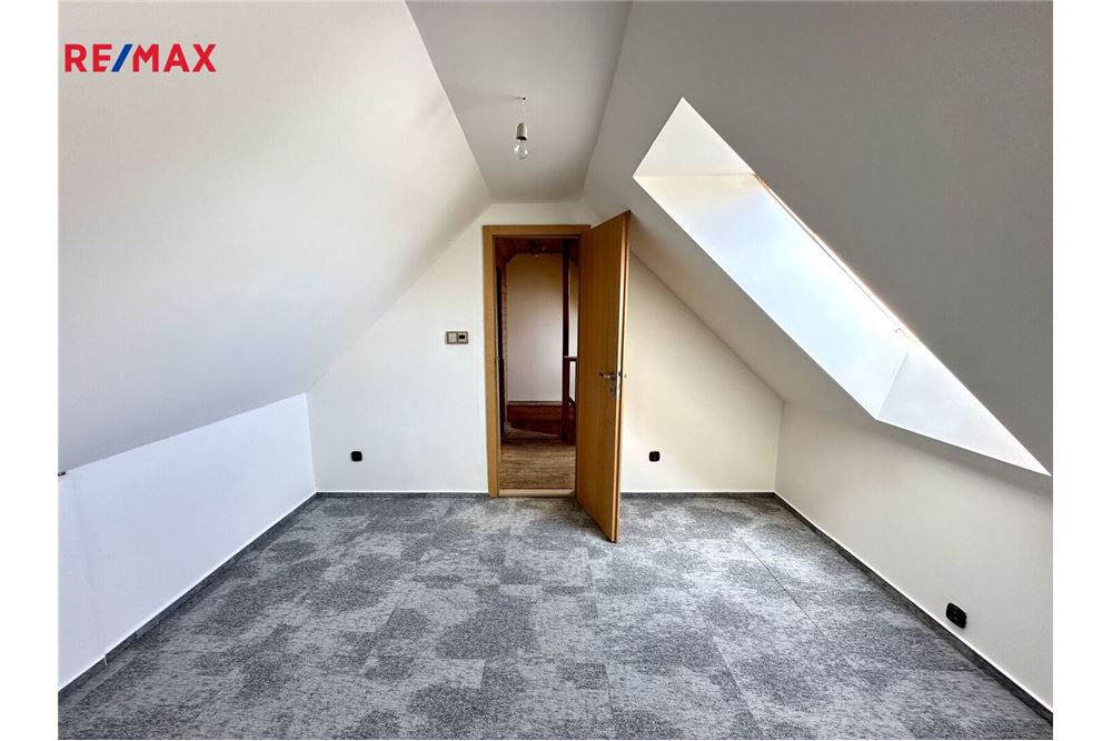 Surface commerciale - Autre terrain - Praha 8, hl. m. Praha - Czech Republic - 16 - 29234019-809