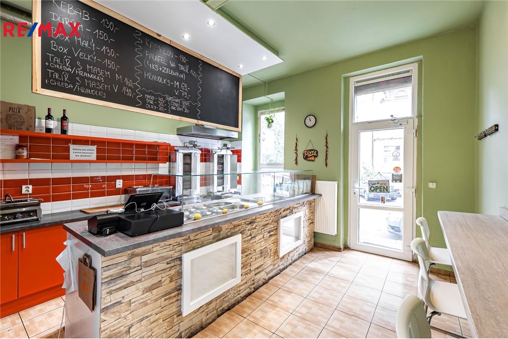 Commercial - Restaurant - Karlovy Vary, Karlovy Vary region - Czech Republic - 5 - 29288175-1