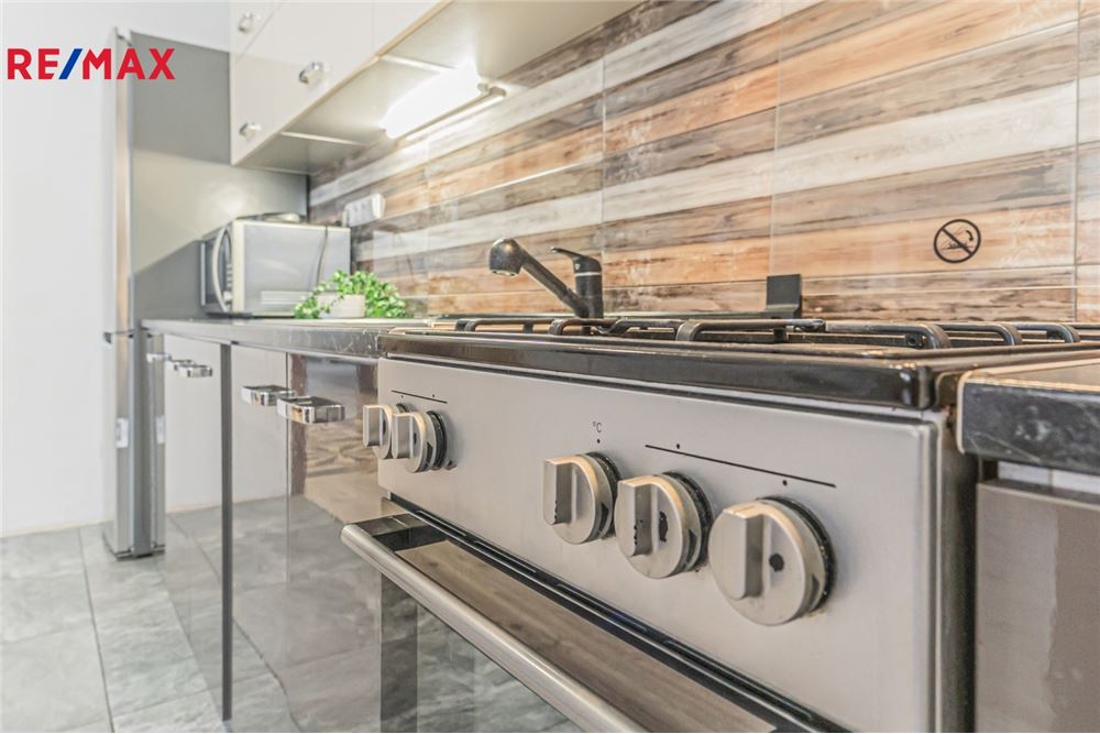 Residential - House - Kladno, Stredocesky region - Czech Republic - 27 - 29288171-6