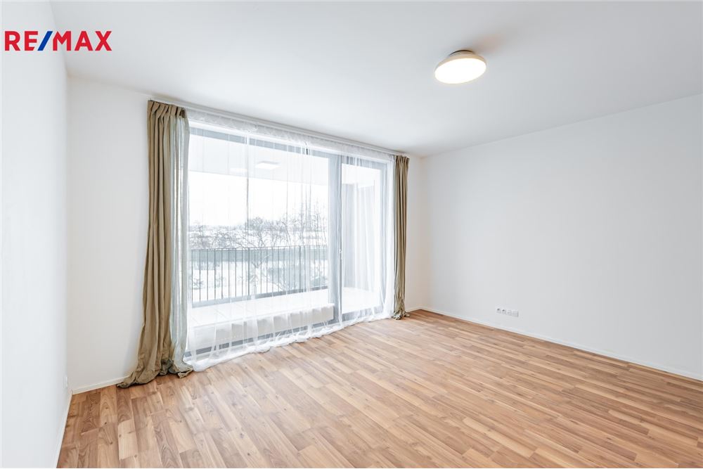 Residential - Condo/Apartment - Prague 9, City of Prague - Czech Republic - 4 - 29288084-500