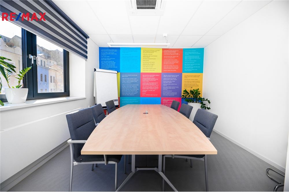 Commercial - Office Block - Mladá Boleslav, Stredocesky region - Czech Republic - 1 - 29288119-92