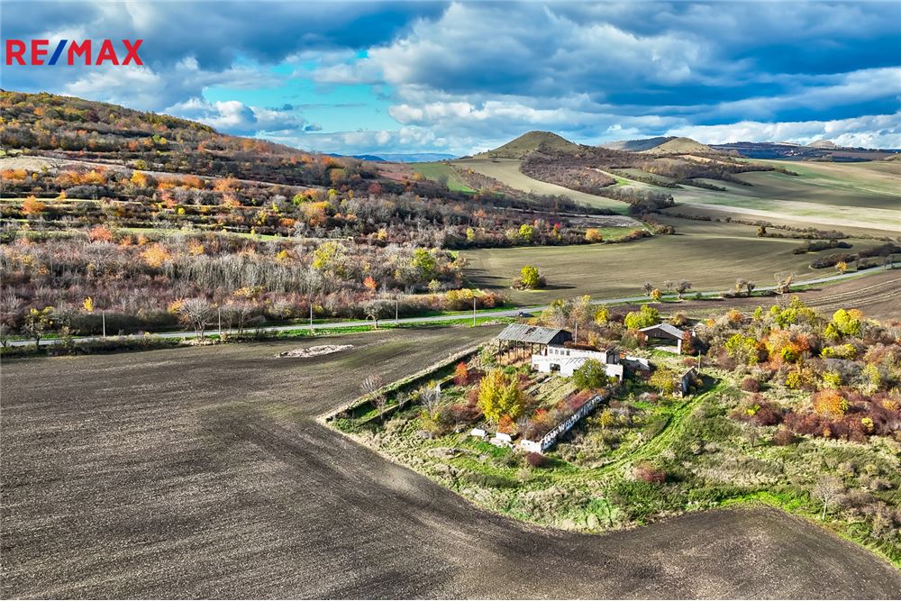 Commercial - Land - Chožov, Ústí nad Labem region - Czech Republic - 14 - 29288172-5