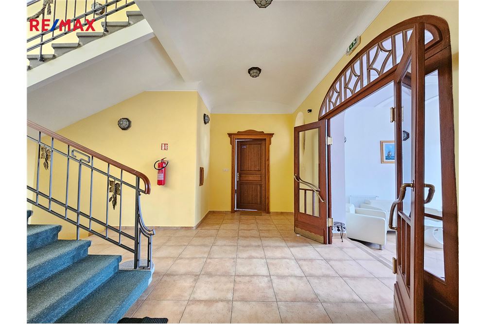 Residential - Διαμέρισμα - Mariánské Lázně, Karlovarský kraj - Czech Republic - 13 - 293441005-13