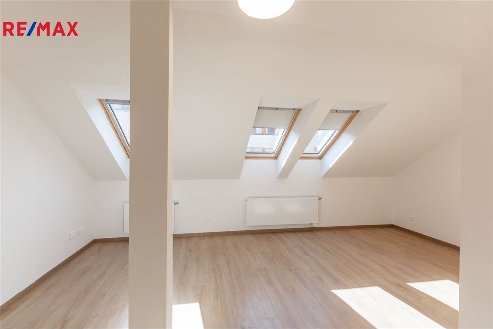 Residential - Condo/Apartment - Prague 8, City of Prague - Czech Republic - 4 - 29234030-323