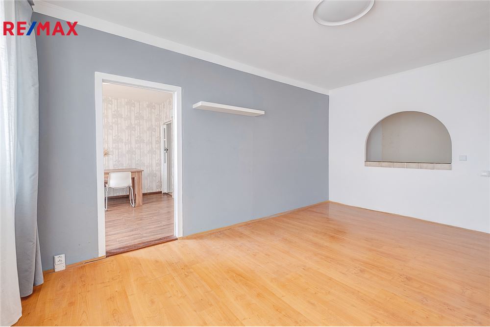 Residential - Condo/Apartment - Ústí nad Labem, Ústí nad Labem region - Czech Republic - 9 - 29288169-4