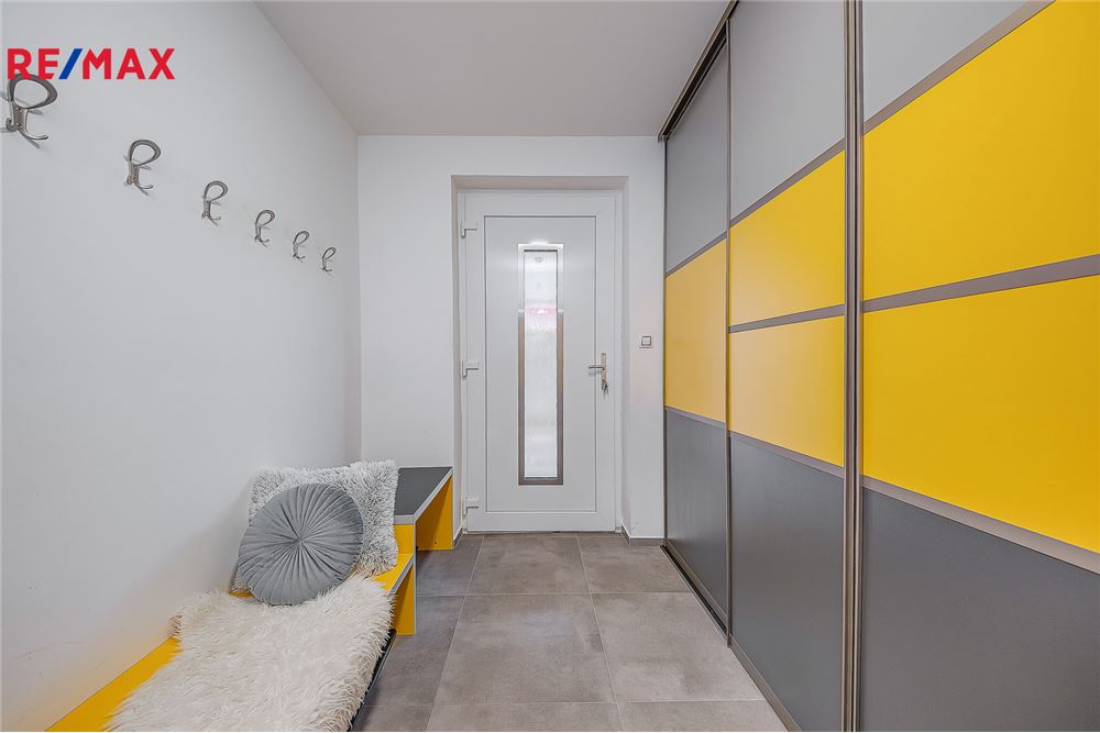 Residential - House - Kolín, Stredocesky region - Czech Republic - 15 - 29288082-160