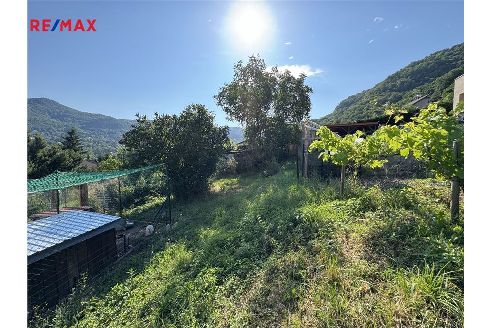 Comercial - Terreno - Ústí nad Labem, Ústecký kraj - Czech Republic - 10 - 29234043-2