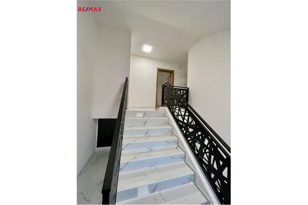 Residential - House - Rokytnice nad Rokytnou, Vysocina region - Czech Republic - 8 - 29229023-2