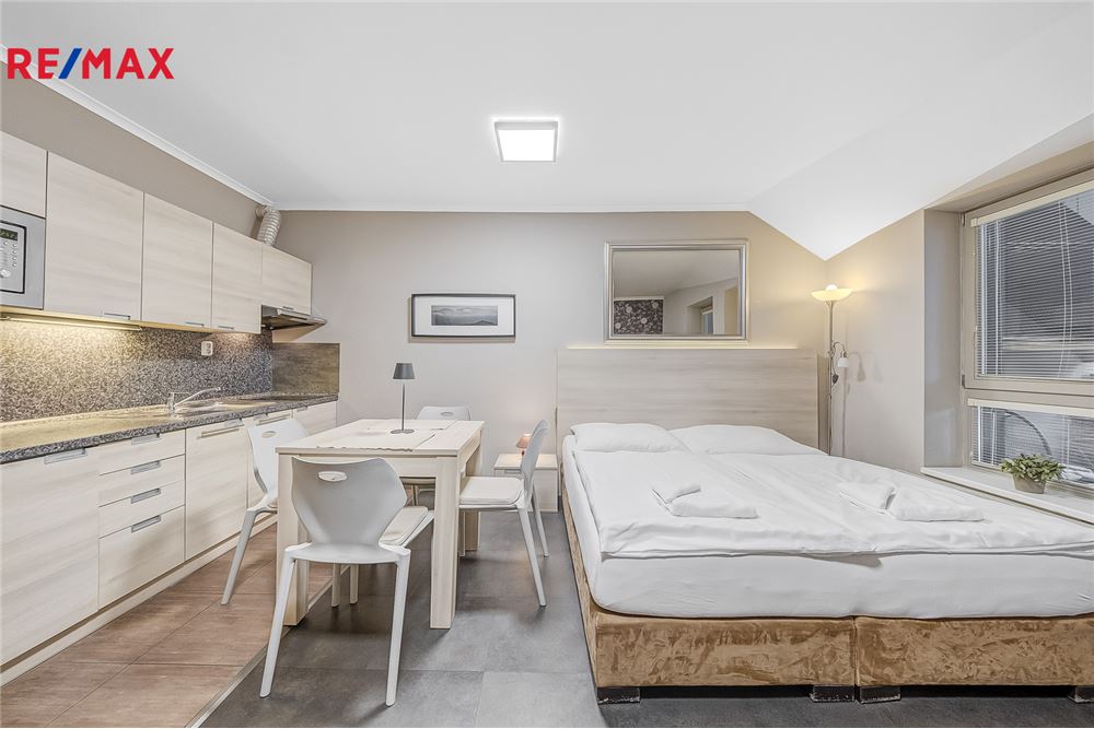 Residential - Condo/Apartment - Jablonec nad Nisou, Liberec region - Czech Republic - 8 - 29288132-84