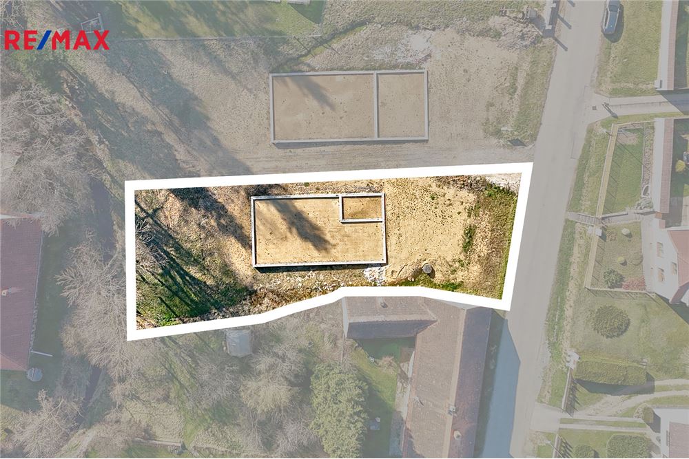 Commercial - Land - Lišov, Jihocesky region - Czech Republic - 2 - 29288151-8