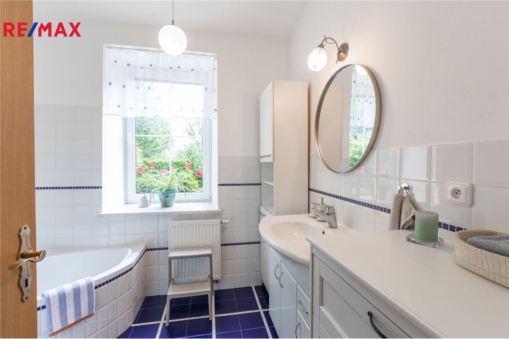 Prédio Habitacional - Casa - Bezděkov, Plzeňský kraj - Czech Republic - 11 - 29234029-324