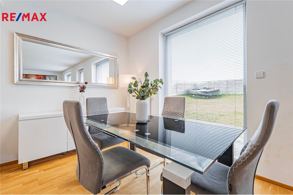 Residential - House - Veleň, Stredocesky region - Czech Republic - 9 - 29288064-124