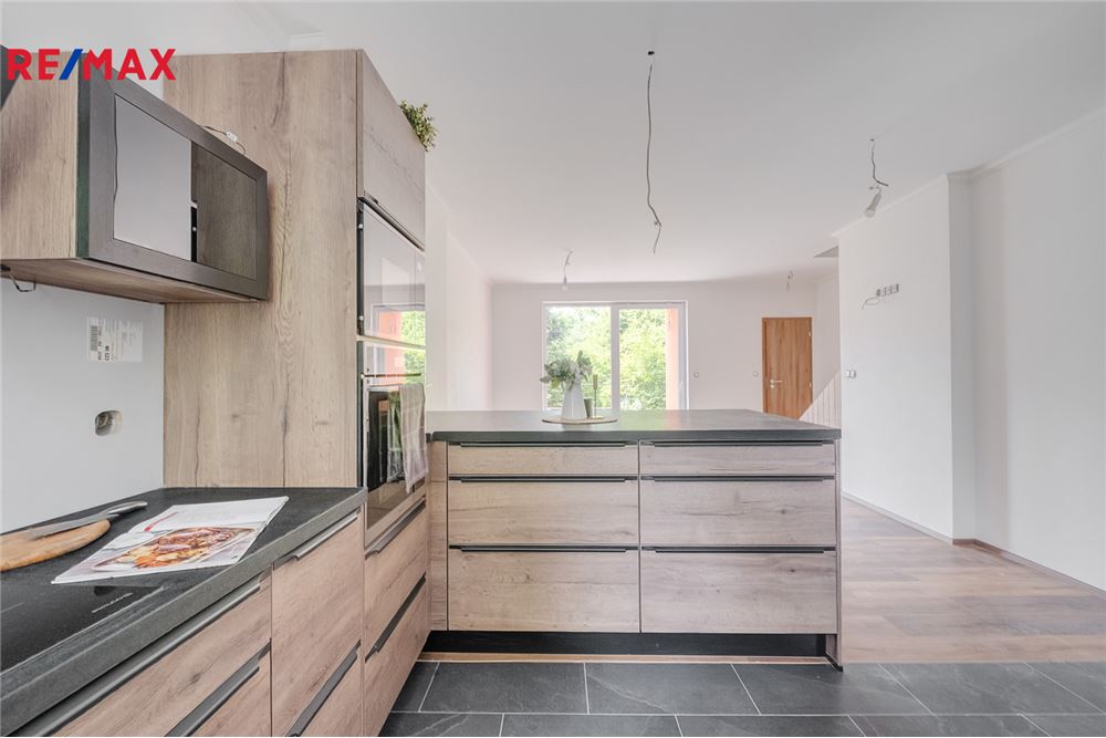 Residential - House - Mělník, Stredocesky region - Czech Republic - 1 - 29288106-115