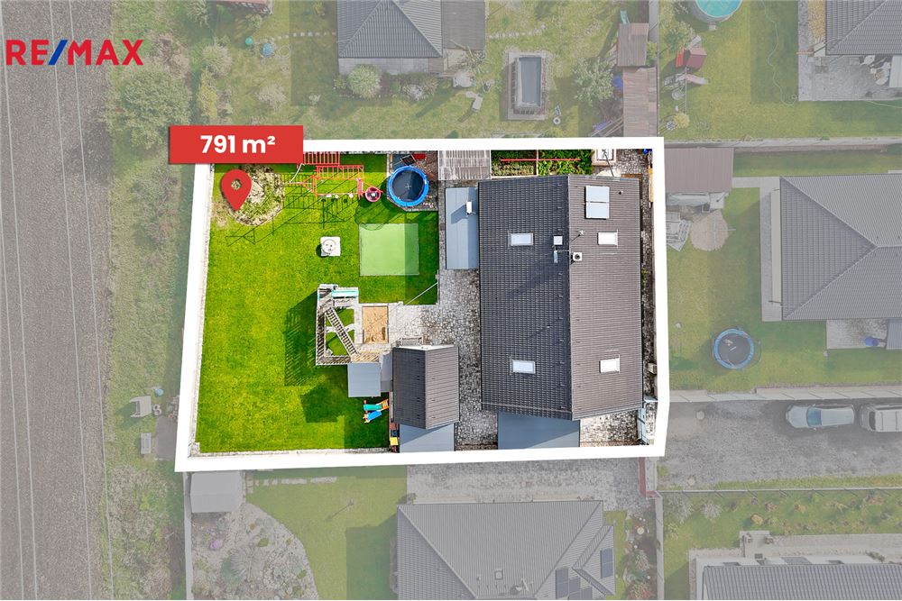 Residential - House - Kolín, Stredocesky region - Czech Republic - 26 - 29288082-160