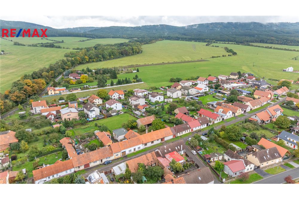 Prédio Habitacional - Casa - Hostomice, Středočeský kraj - Czech Republic - 35 - 29234029-380
