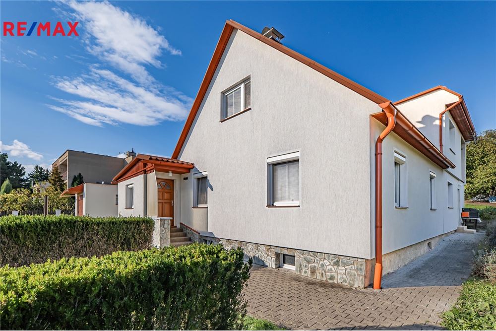 Residential - House - Mělník, Stredocesky region - Czech Republic - 23 - 29288119-93